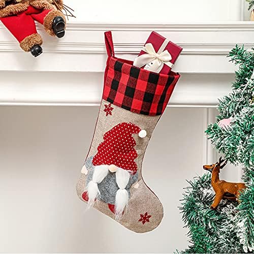 מחזיקי גרבי חג המולד משובצים אדומים קישוטי משפחת גנום תלייה קישוטים לגרביים למסיבת חג חג המולד