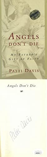 פאטי דייוויס חתום על 1995 מלאכים לא מתים ספר כריכה קשה- AC92214 - JSA מוסמך - ספרים פוליטיים