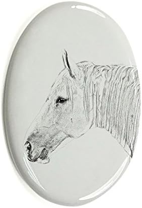 ארט דוג, מ.מ. סוס בולונה, מצבה סגלגלה מאריחי קרמיקה עם תמונה של סוס