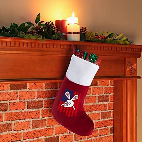 קסדת לקרוס ומקלות דגל אמריקאי גרבי גרבי חג המולד עם אח קטיפה תלויים לעיצוב עץ חג המולד עיצוב הבית