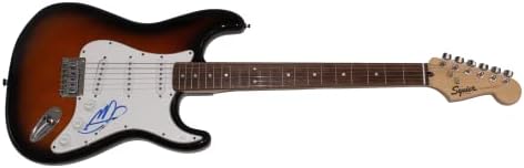 מייקל בובל חתם על חתימה בגודל מלא פנדר סטראטוקסטר גיטרה חשמלית עם ג 'יימס ספנס ג' יי. אס. איי אימות-הגיע