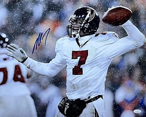 מייקל ויק חתם על אטלנטה פלקונס 16x20 שלג צילום JSA ITP - תמונות NFL עם חתימה
