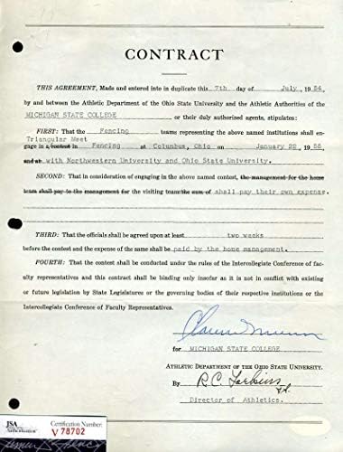 קלרנס ביגי מאן חתם על חוזה של 1954