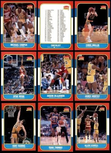 1986-87 סט כדורסל שלם סט שלם 8 - ננומטר/מט - סטים שלמים בכדורסל