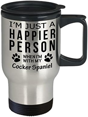 חובב כלבים טיול ספל קפה - אדם מאושר יותר עם קוקר ספניאל - מתנות הצלה בעלים
